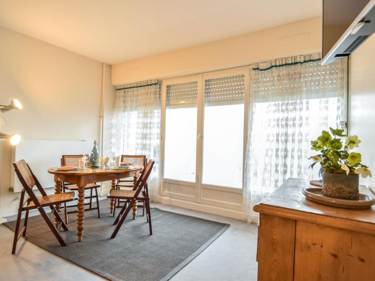 Apartment Le Parc De La Jacotte-6 By Interhome Trouville-sur-Mer Exterior foto